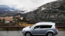 Citroen C-Crosser 2007 - lewy bok