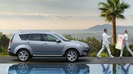 Citroen C-Crosser 2007 - prawy bok