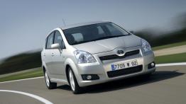Toyota Corolla Verso 2007 - widok z przodu