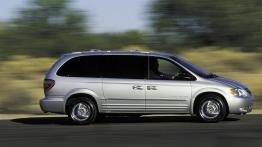 Chrysler Town & Country IV 3.8 i V6 215KM 158kW 2001-2007