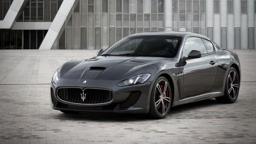 Maserati GranTurismo 4.7 i 440KM 324kW od 2007