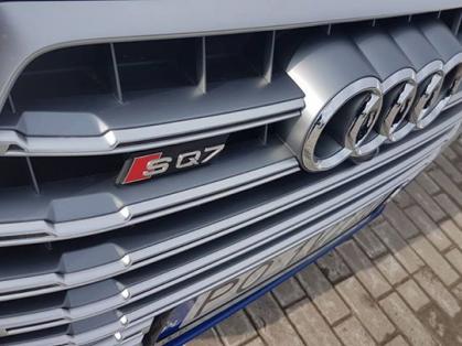 #audi #sq7