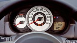 Mazda 2 3Dr. 2007 - deska rozdzielcza