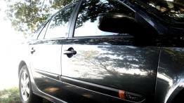 Renault Laguna II Hatchback 1.9 dCi 95KM 70kW 2005-2007