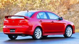 Mitsubishi Lancer 2007 - prawy bok