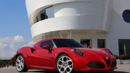 Alfa Romeo 4C Coupe 1750TBi 240KM 177kW 2013-2017