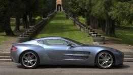 Aston Martin One-77 - prawy bok