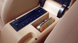 Volkswagen Golf V 2007 - podłokietnik przedni