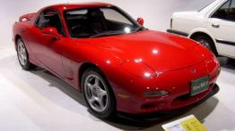 A w żyłach sportowa krew - Mazda RX7