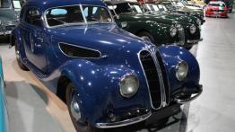  BMW 327