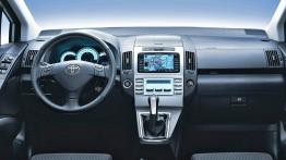Toyota Corolla Verso 2007 - pełny panel przedni