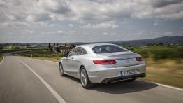 Mercedes S 500 Coupe (C217) - widok z tyłu