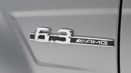Mercedes C63 AMG Edition 507 - emblemat boczny