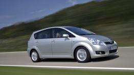 Toyota Corolla Verso 2007 - prawy bok