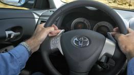 Toyota Corolla Sedan 2007 - kierownica
