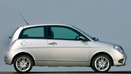 Lancia Ypsilon 2007 - prawy bok