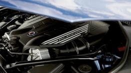 BMW Alpina B7 - silnik