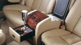 Maybach 57 - podłokietnik tylny