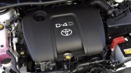 Toyota Corolla Sedan 2007 - silnik
