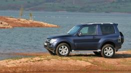 Mitsubishi Pajero 2007 - lewy bok
