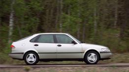 Saab 900 1997 - prawy bok