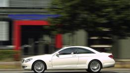 Mercedes Klasa CL 2007 - lewy bok