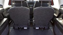 Skoda Roomster 2007 - zagłówki na tylnych fotelach