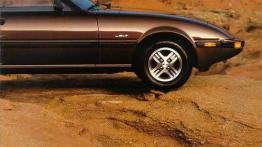 A w żyłach sportowa krew - Mazda RX7