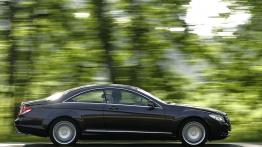 Mercedes Klasa CL 2007 - prawy bok