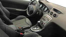 Peugeot 308 5d 2007 - widok ogólny wnętrza z przodu