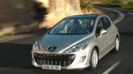 Peugeot 308 5d 2007 - widok z przodu