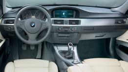 BMW Seria3 E90 2007 - pełny panel przedni