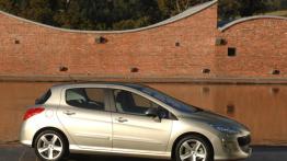 Peugeot 308 5d 2007 - prawy bok