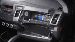 Mitsubishi Outlander 2007 - schowek przedni otwarty