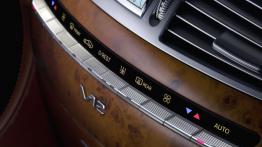Mercedes Klasa CL 2007 - konsola środkowa