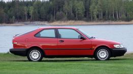 Saab 900 1997 - prawy bok