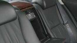 Lexus LS 2007 - tylna kanapa
