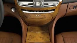 Mercedes Klasa CL 2007 - konsola środkowa