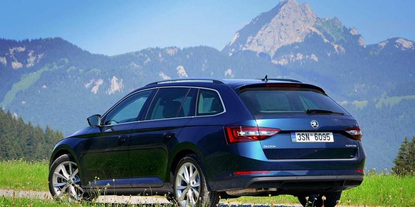 Skoda Superb Combi - komfort przestrzeni