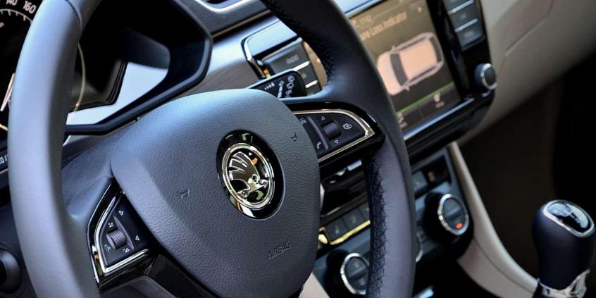 Skoda Superb Combi - komfort przestrzeni