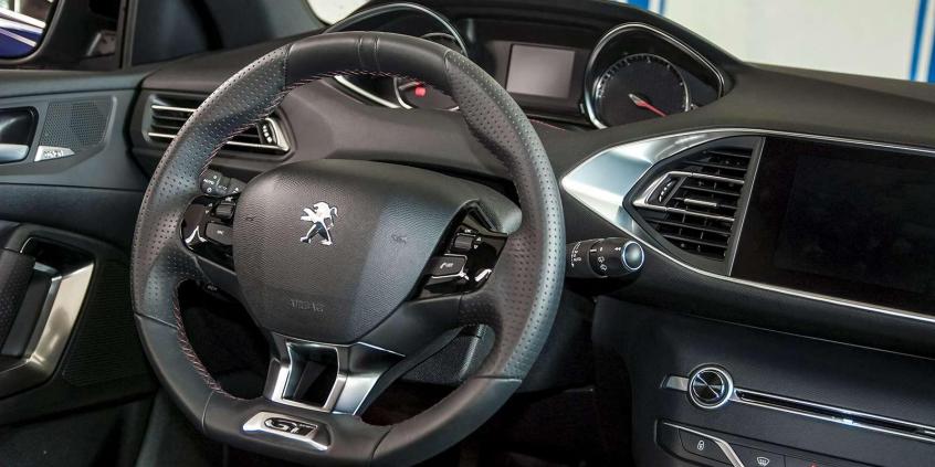 Peugeot 308 GT - lew w miejskiej dżungli