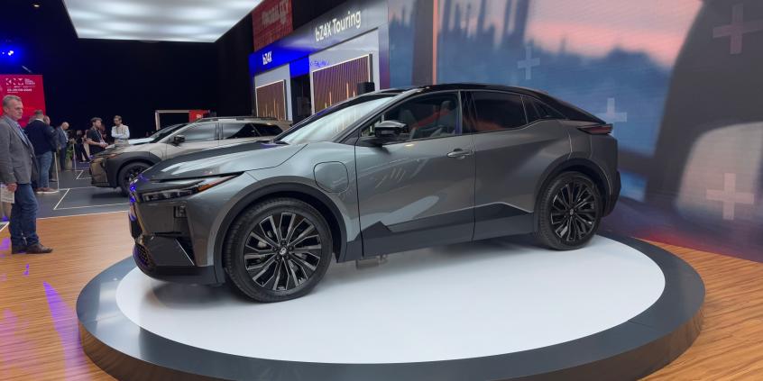 Premiery Toyoty na Kongresie Nowej Mobilności. Poznajcie bZ4X, bZ4X Touring, C-HR+ oraz Urban Cruiser