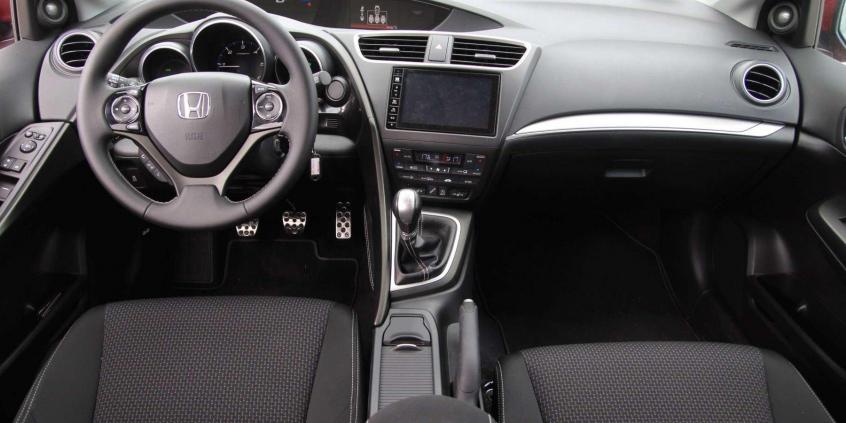 Honda Civic 1.6 i-DTEC - nad wyraz poprawna