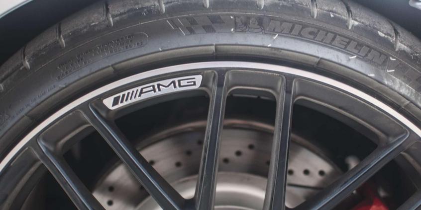 Mercedes-Benz C Coupe - elegancko czy brutalnie?