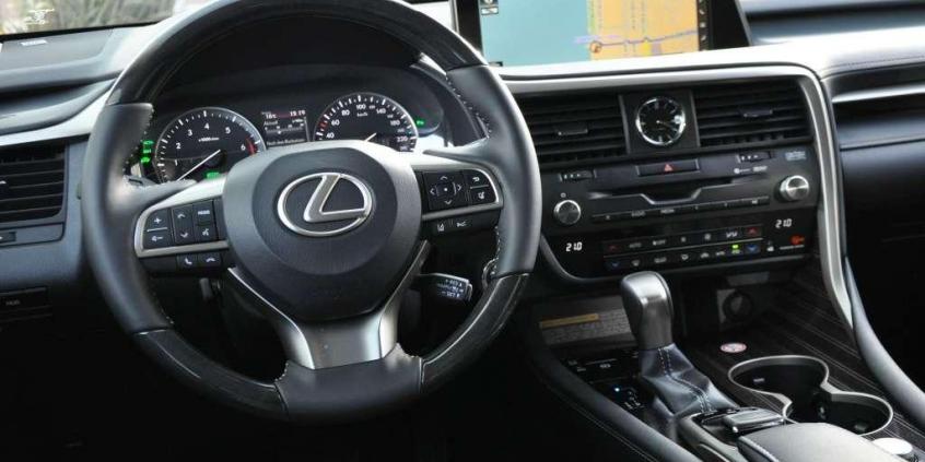 Lexus RX - RelaXująca jazda