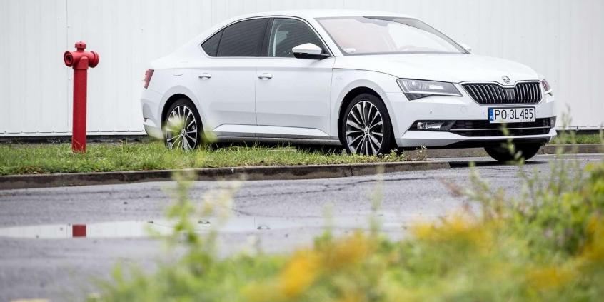Skoda Superb Laurin &amp; Klement - auto, które chce się mieć