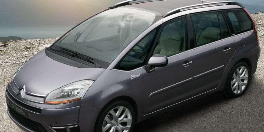 Samochody siedmiomiejscowe do 30 tysięcy złotych