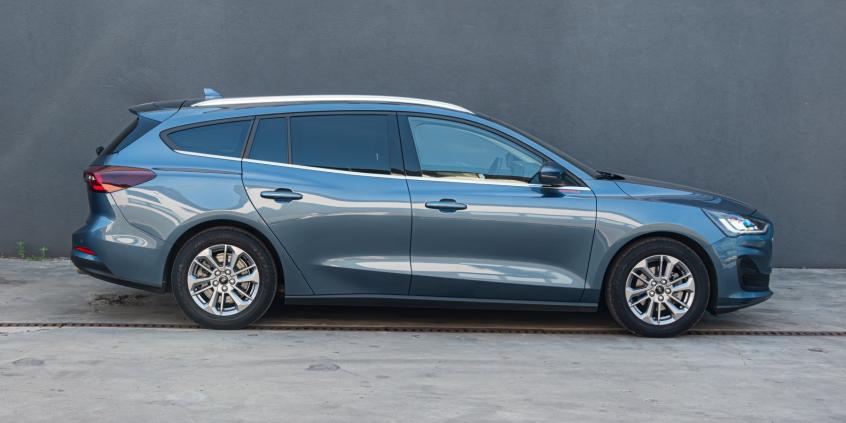 Test: Ford Focus Kombi 1.5 EcoBlue A8 Titanium X był królem flot, a teraz zyskuje jako tanie rodzinne auto w trasy