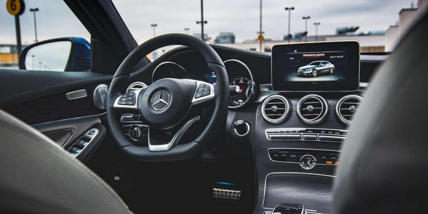Mercedes C300h - hybrydowy diesel