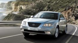 Hyundai Sonata 2008 - widok z przodu
